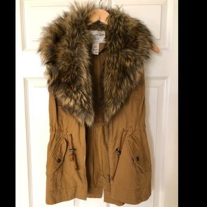 American rag fur vest